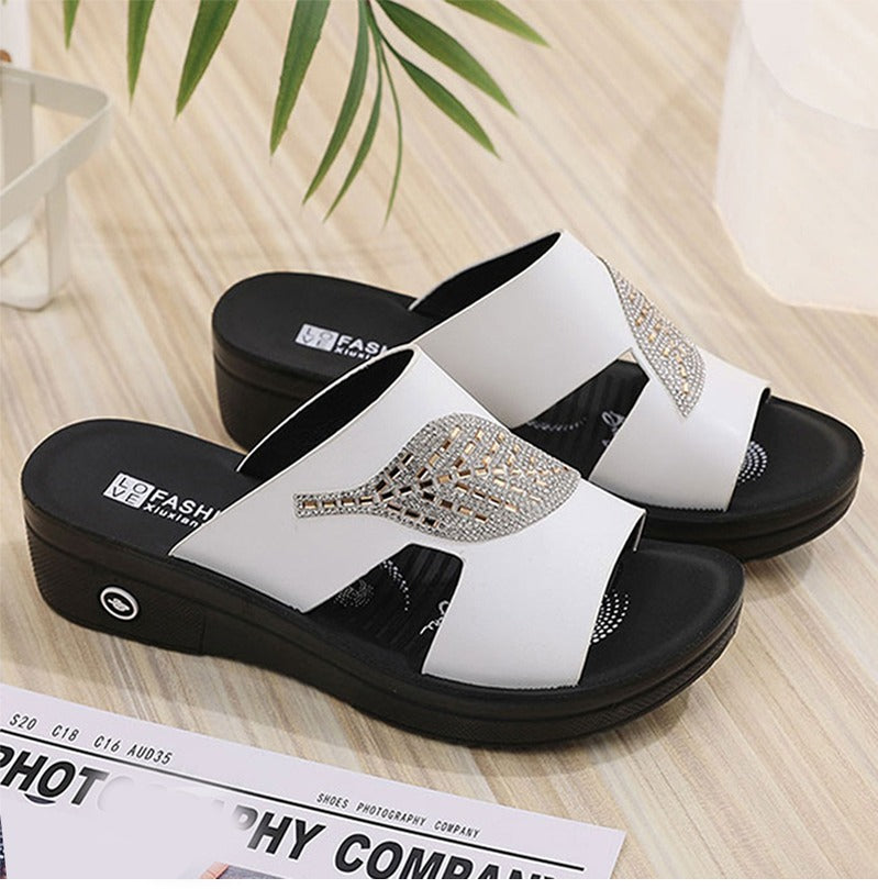 Wedge Fashion Leaves Pattern Sandals for Women