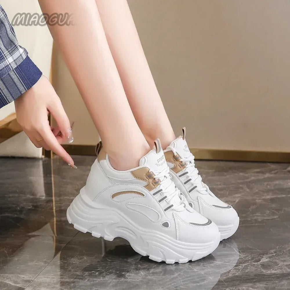 New Walking Comfortable Wedge Sneakers for Women