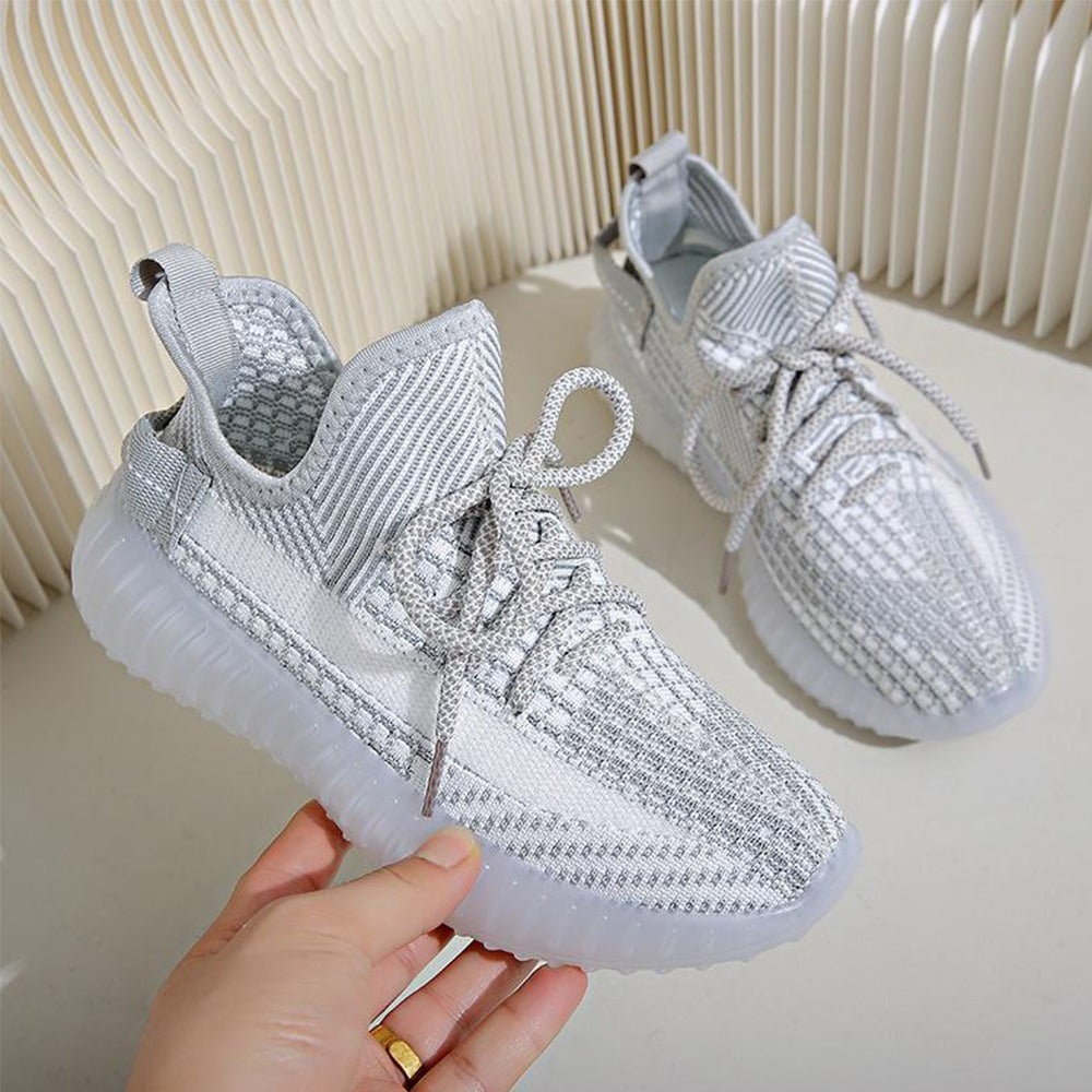 Breathable Mesh Fashion Solid Knitted Sneakers for Women