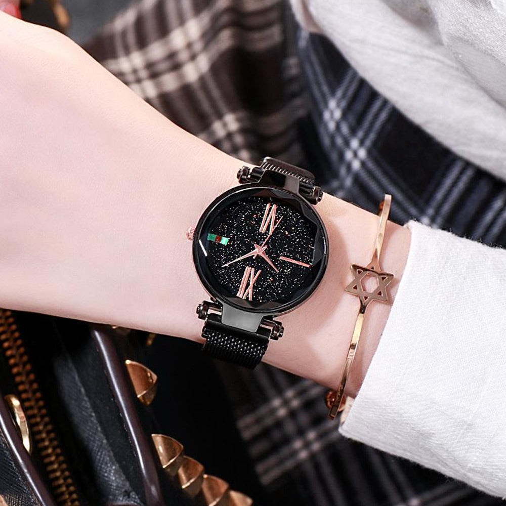 Classic Luxury Fashion Analogue Magnetic Watches for Women