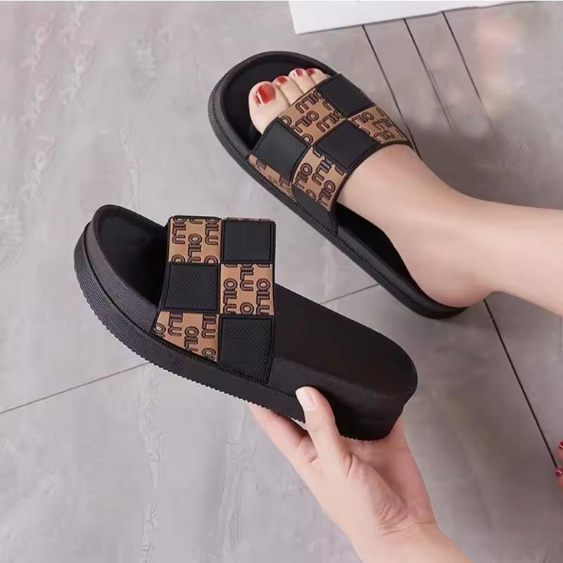Beach Thick Sole Flip Flop Sandals for Women