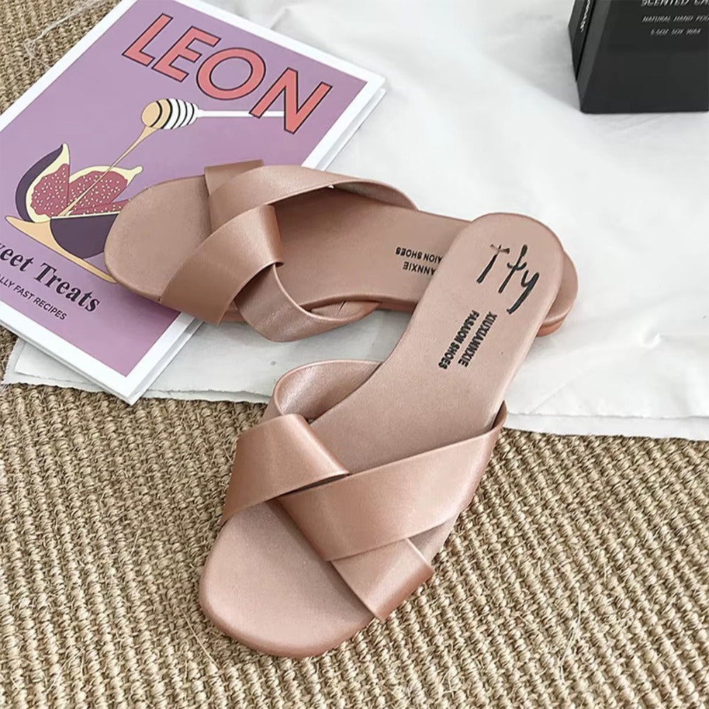 Summer Fashion Solid Pattern Slip-On Sandals for Women