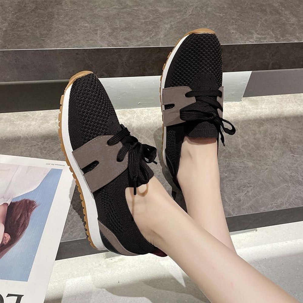 Latest Woven Style Lace Closed Toe Shoes for Women