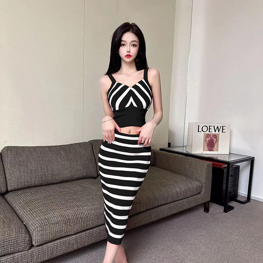 Latest Knitted Zebra Fashion Two Piece Top & Skirt