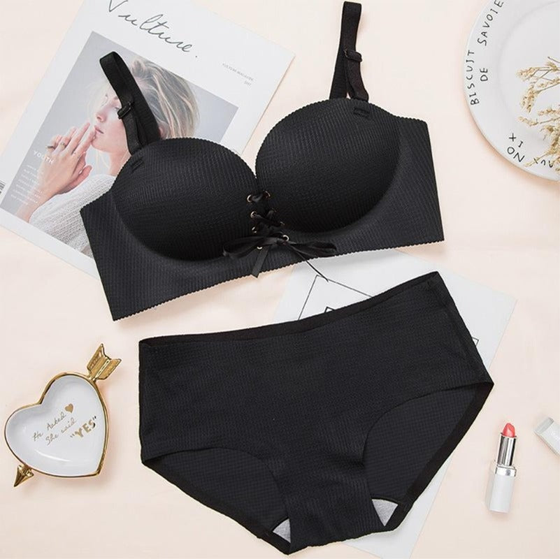 Solid Seamless Fashion Under Wear Bra & Panties for Women