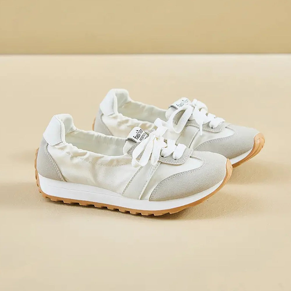 Artificial PU Soft Anti Slip Lightweight Shoes for Women