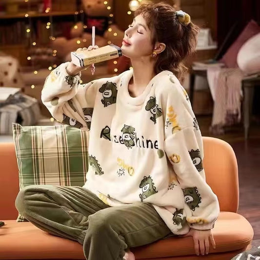 Autumn Printed Fashion Full Sleeve Flannel Pullover & Pant for Women