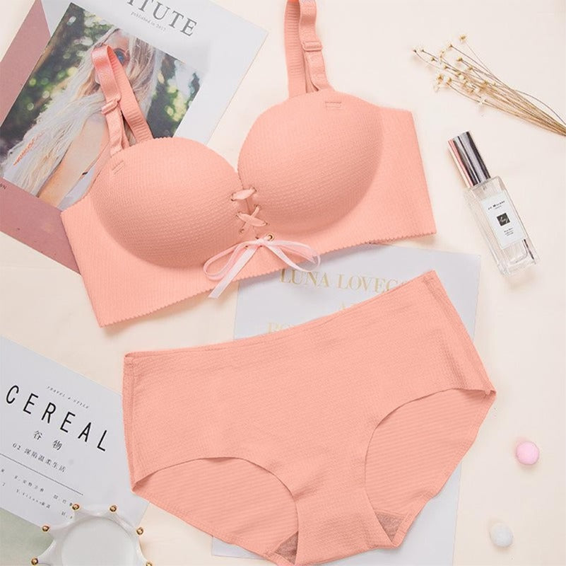 Solid Seamless Fashion Under Wear Bra & Panties for Women