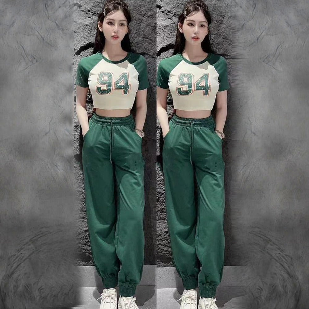 Number Printed Fashion Short Sleeve T-shirt & Pants for Women