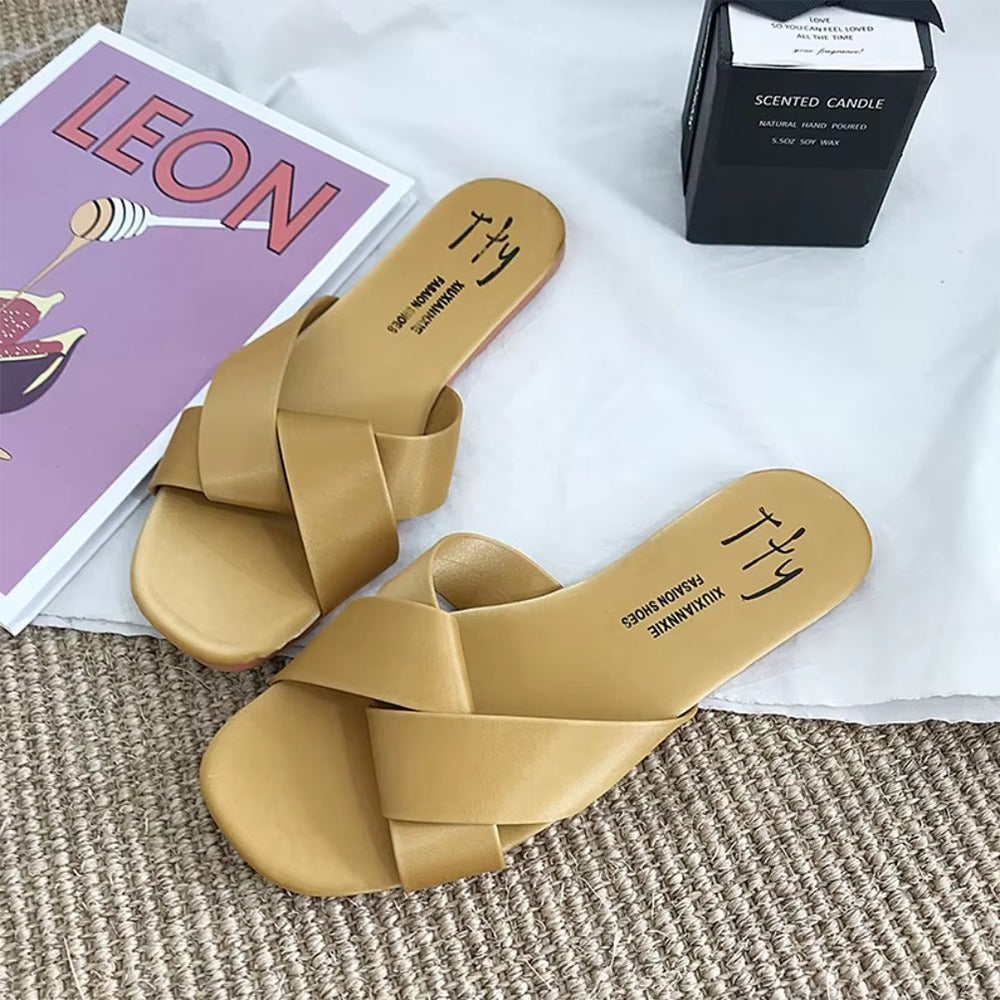 Summer Fashion Solid Pattern Slip-On Sandals for Women